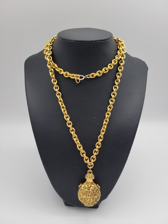Source Unknown Jewelry - Vintage Gold tone Unmarked Perfume bottle Long Necklace